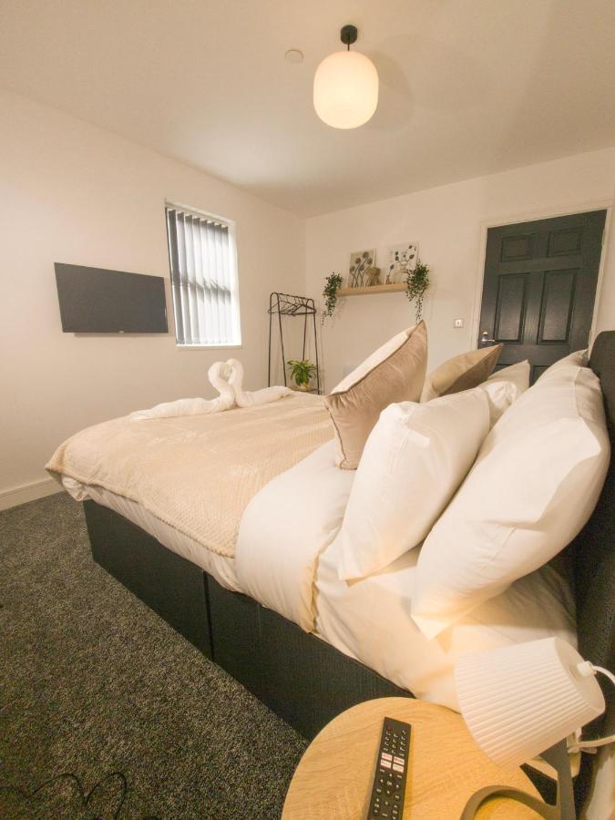 Principality Suites - Two Bed Apartment By Property Promise Кардиф Екстериор снимка