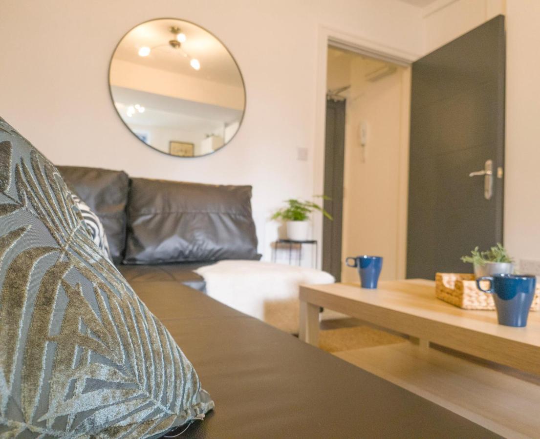 Principality Suites - Two Bed Apartment By Property Promise Кардиф Екстериор снимка